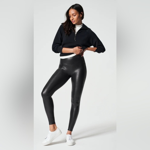 Spanx SPANXshape Faux Leather Leggings Sz S Black Compression Flattering - Picture 1 of 7